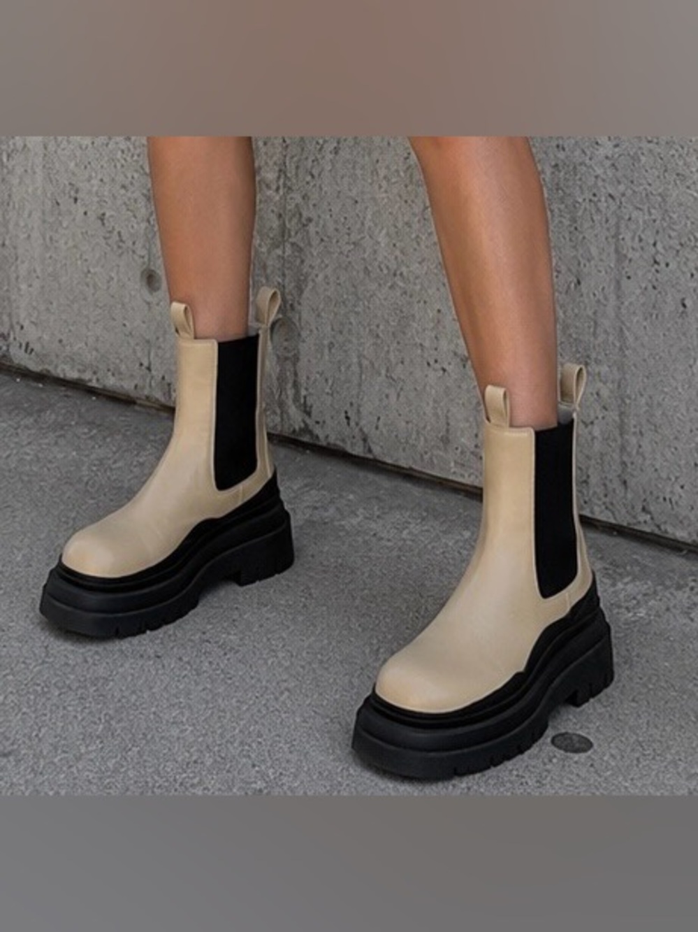 Alias Mae Cream Chelsea Lug Boots with Black Sole - Picture 1 of 13